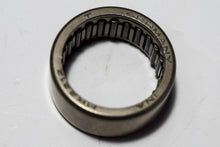 Carica l&#39;immagine nel visualizzatore di Gallery, ASTUCCIO A RULLI VESPA PK