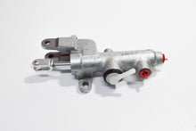 Carica l&#39;immagine nel visualizzatore di Gallery, POMPA FRENO APE TM-703 MONOCORPO ORIG