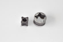 Carica l&#39;immagine nel visualizzatore di Gallery, POMPA OLIO APE POKER DIESEL-BENZ-APE CAR