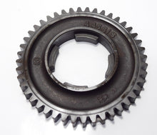 Carica l&#39;immagine nel visualizzatore di Gallery, INGRANAGGIO CAMBIO 2 V.APE TM-POKER