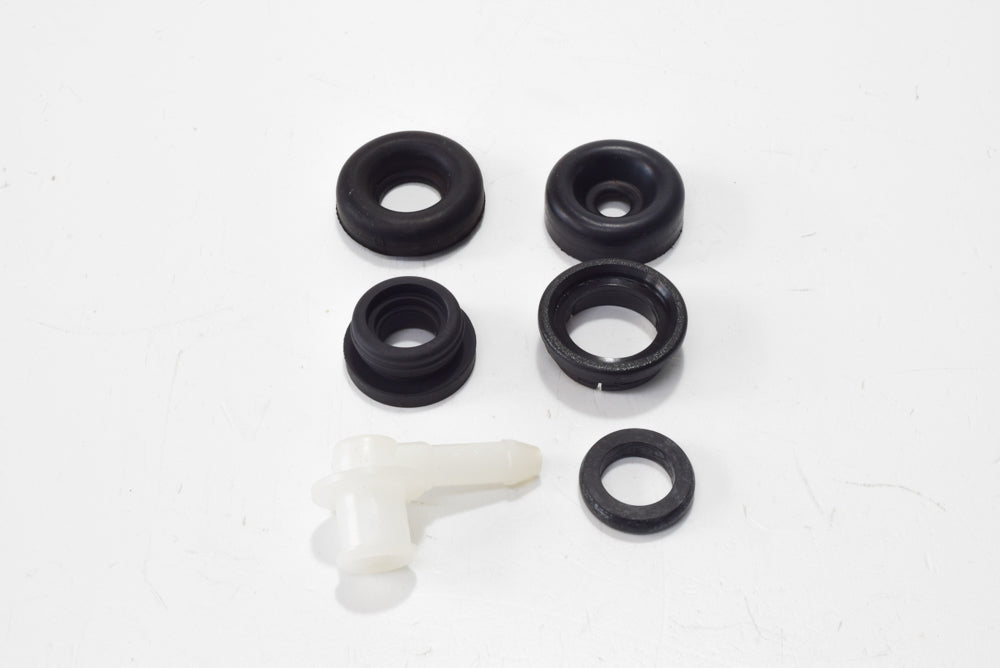 SERIE REVISONE POMPA FRENO VESPA COSA