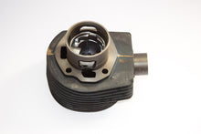 Carica l&#39;immagine nel visualizzatore di Gallery, CILINDRO COMPLETO VESPA PX 150 NON ORIGI