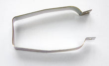 Carica l&#39;immagine nel visualizzatore di Gallery, FASCETTA SERBATOIO OLIO FRENI APE 50 80-