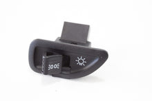 Carica l&#39;immagine nel visualizzatore di Gallery, COMMUTATORE LUCI PIAGGIO X9 125 NON ORIG