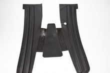 Carica l&#39;immagine nel visualizzatore di Gallery, TAPPETO NERO VESPA PX ORIG