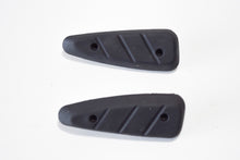 Carica l&#39;immagine nel visualizzatore di Gallery, COPPIA GOMMINI POGGIAPIEDI LIBERTY