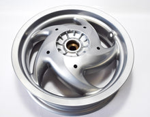 Carica l&#39;immagine nel visualizzatore di Gallery, RUOTA POSTERIORE SKIPPER LX 125 4T