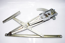 Carica l&#39;immagine nel visualizzatore di Gallery, ALZACRISTALLO PORTA ANT.SX .PORTER-QUARG