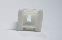 Carica l&#39;immagine nel visualizzatore di Gallery, TASSELLO FISSAGGIO FARO ANT PORTER 1.3