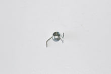 Carica l&#39;immagine nel visualizzatore di Gallery, MOLLETTA SPORTELLO BENZINA RUNNER 125-18