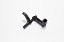 Carica l&#39;immagine nel visualizzatore di Gallery, GANCIO SPORTELLO CARBURANTE BEVERLY-X9