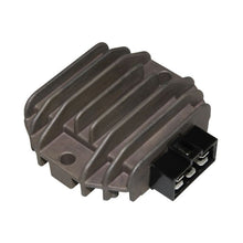 Carica l&#39;immagine nel visualizzatore di Gallery, REGOLATORE DI TENSIONE BEVERLY 125 01-10