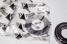 Carica l&#39;immagine nel visualizzatore di Gallery, SERIE CALOTTE STERZO BEVERLY 500 02-12