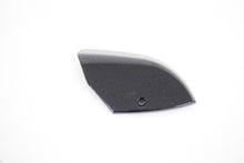 Carica l&#39;immagine nel visualizzatore di Gallery, COPERCHIO POMPA DX NERO 79/A BEVERLY EU3