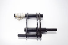 Carica l'immagine nel visualizzatore di Gallery, BRACCIO OSCILLANTE LATO LIBERTY 125 4T