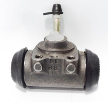 Carica l&#39;immagine nel visualizzatore di Gallery, CILINDRETTO FRENO POST CLASSIC