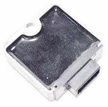 Carica l&#39;immagine nel visualizzatore di Gallery, REGOLATORE DI TENSIONE VESPA LX 50 4T 4V