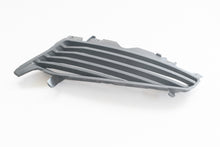 Carica l&#39;immagine nel visualizzatore di Gallery, GRIGLIA LAT DX CARNABY CRUISER 300 09-12