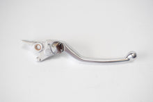 Carica l&#39;immagine nel visualizzatore di Gallery, LEVA FRENO DX GILERA GP 800