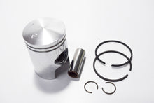 Carica l&#39;immagine nel visualizzatore di Gallery, 825182 - PISTONE MOTORE COMPLETO 1 MAGGIORAZIONE ORIGINALE PIAGGIO LIBERTY 2T 50CC-ZIP