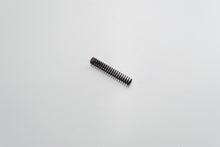 Carica l&#39;immagine nel visualizzatore di Gallery, MOLLA VALVOLA PRESS OLIO BEVERLY 500