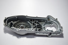 Carica l&#39;immagine nel visualizzatore di Gallery, COPERCHIO TRASMISS VESPA GTS 125 07-12