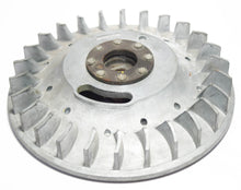 Carica l&#39;immagine nel visualizzatore di Gallery, VOLANO C/PUNTE VESPA PRIMAVER 125-NO ET3