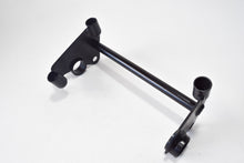 Carica l&#39;immagine nel visualizzatore di Gallery, BIELLETTA ATTACCO MOTORE SR WWW-STEALTH