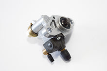 Carica l&#39;immagine nel visualizzatore di Gallery, POMPA OLIO APRILIA RS 50 912005