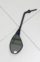 Carica l&#39;immagine nel visualizzatore di Gallery, SPECCHIO SX BEVERLY 300 4T 4V 2021