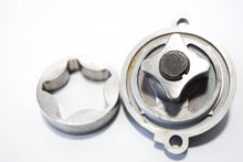 Carica l&#39;immagine nel visualizzatore di Gallery, POMPA OLIO APE 601 CLASSIC