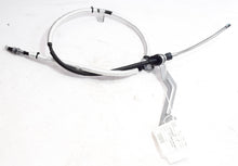 Carica l&#39;immagine nel visualizzatore di Gallery, FUNE SECOND FRENO A MANO SX PORTER 1500