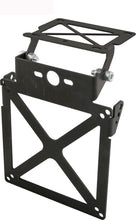 Carica l'immagine nel visualizzatore di Gallery, PORTATARGA C.ATTACCO LUCE NERO