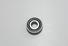 Carica l&#39;immagine nel visualizzatore di Gallery, CUSCINETTO 9X24X7 SKF