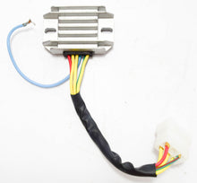 Carica l&#39;immagine nel visualizzatore di Gallery, REGOLATORE SCARABEO ROTAX 125-150-200 4T