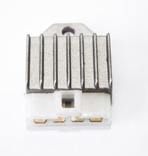 Carica l&#39;immagine nel visualizzatore di Gallery, REGOLATORE 12V SCOOTER 50CC MINARELLI 2T