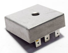 Carica l&#39;immagine nel visualizzatore di Gallery, REGOLATORE 12V 3 FAST RED ROSE 50 88-92