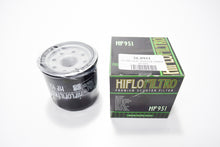 Carica l&#39;immagine nel visualizzatore di Gallery, FILTRO OLIO HIFLO HF951 SILVER WING 600