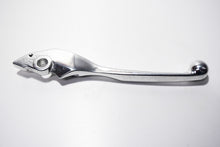 Carica l&#39;immagine nel visualizzatore di Gallery, LEVA FRENO DX HONDA @125/150(NES-CROM.)