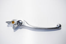 Carica l&#39;immagine nel visualizzatore di Gallery, LEVA FRENO(DX)CROM. YZF 1000 R1 (02/03)