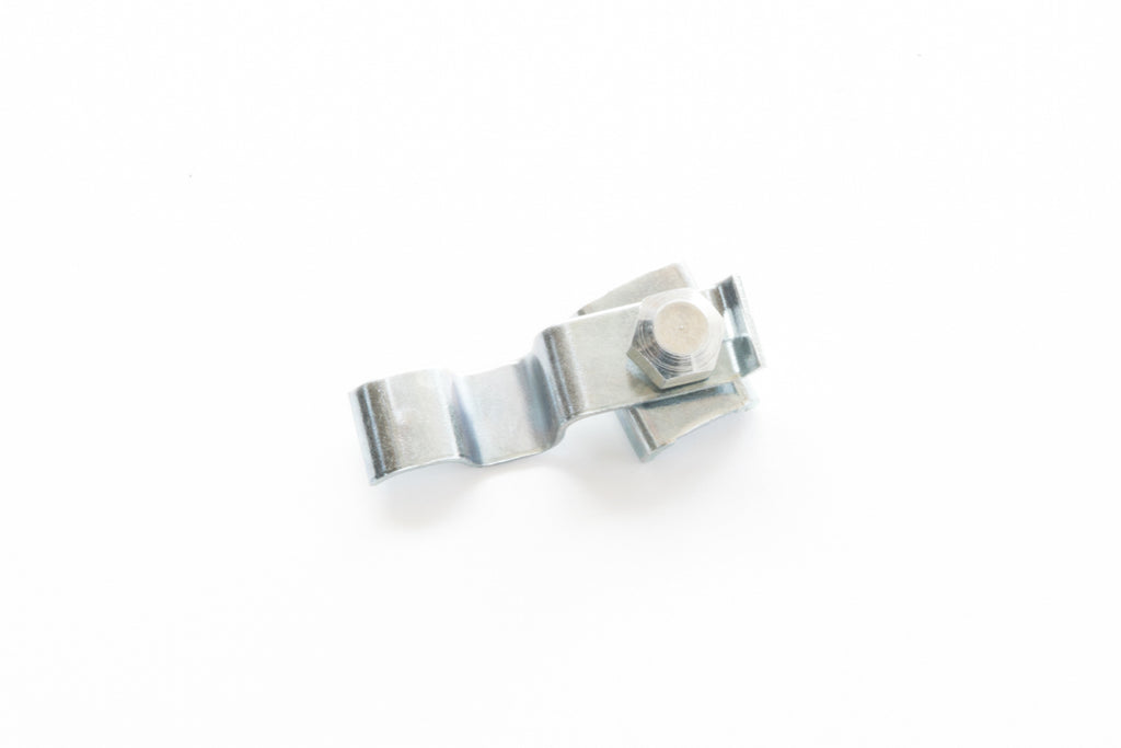 PIASTRINA REGOLAZIONE FANALE VESPA