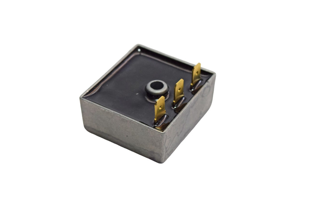 REGOLATORE DI TENSIONE VESPA 6V 12AH