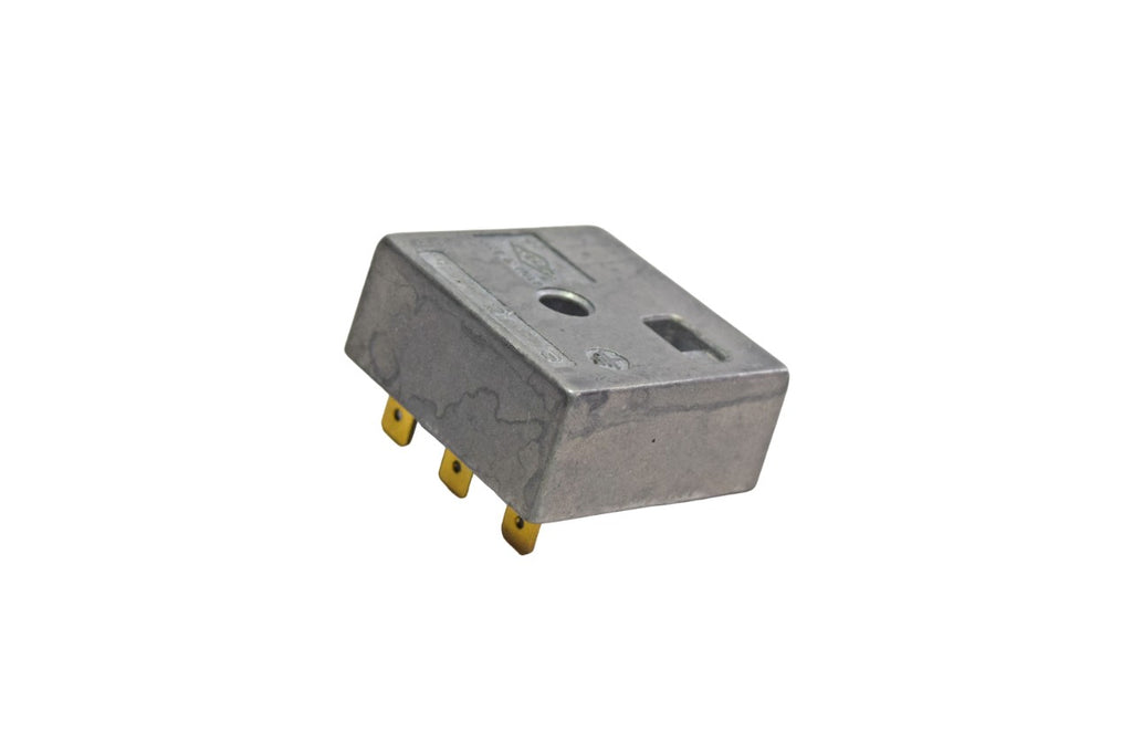 REGOLATORE DI TENSIONE VESPA 6V 12AH