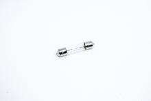 Carica l&#39;immagine nel visualizzatore di Gallery, F6272 - LAMPADA 6V 3W A SILURO 6