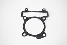 Carica l&#39;immagine nel visualizzatore di Gallery, GUARNIZIONE BASE CILINDRO X-MAX 125 2006