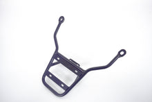 Carica l&#39;immagine nel visualizzatore di Gallery, PORTAPACCHI POST X-MAX 125-250 FINO 2008