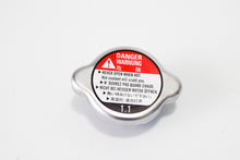 Carica l&#39;immagine nel visualizzatore di Gallery, TAPPO RADIATORE YAMAHA YZF-R6 600 03